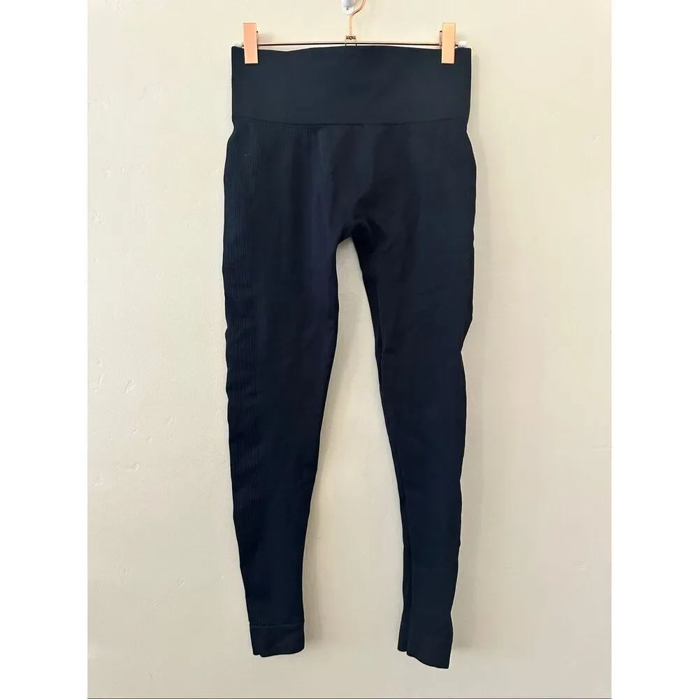 SET Active Black Knit Leggings Size Medium NWOT